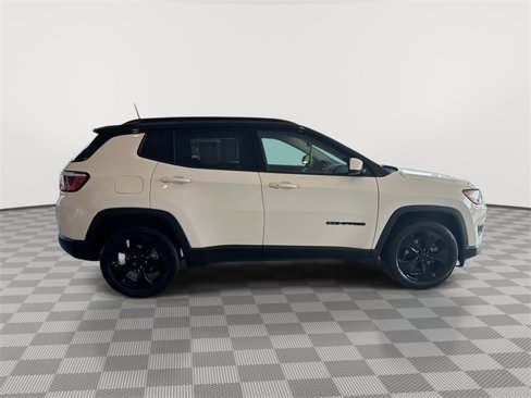 Used 2020 Jeep Compass Latitude image 13