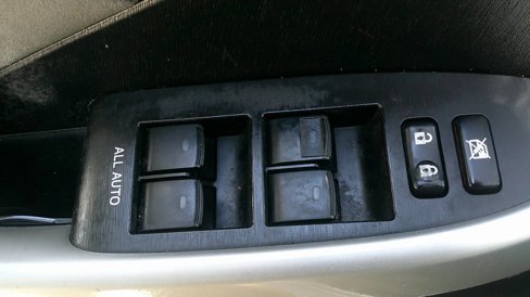 Used 2015 Toyota Prius One image 11
