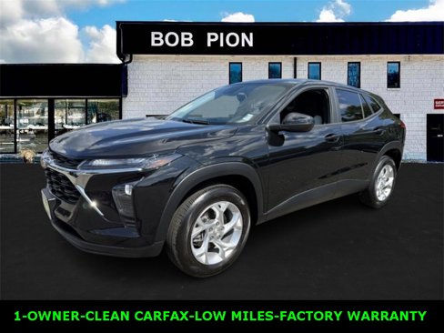 Used 2024 Chevrolet Trax LS w/ LS Convenience Package image 1