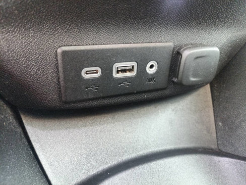 Used 2020 Chevrolet Malibu LS image 25