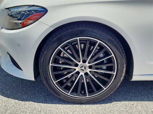 Used 2021 Mercedes-Benz C 300 Sedan w/ Premium Package image 7