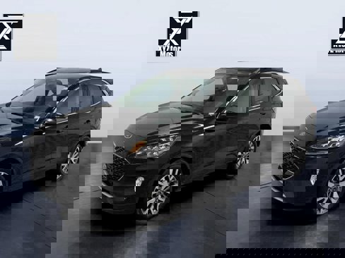 Used 2022 Ford Escape Titanium image 1