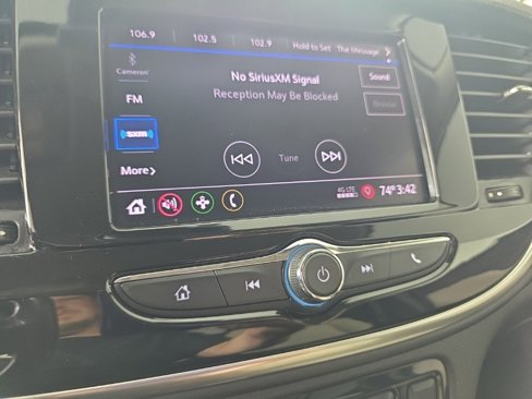 Used 2021 Buick Encore Preferred image 17