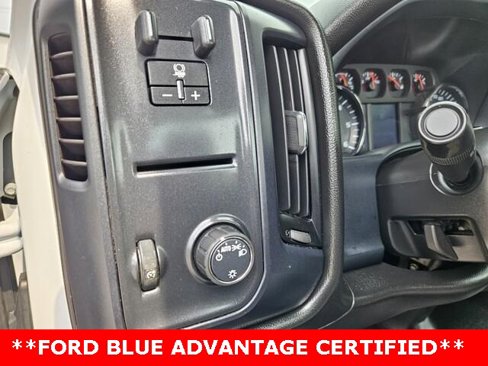 Used 2018 Chevrolet Silverado 2500 W/T image 22