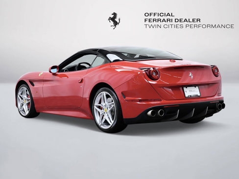 Certified 2017 Ferrari California T image 3