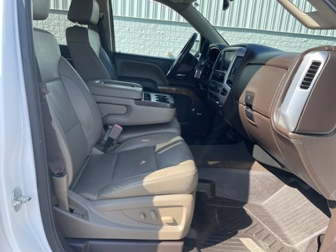 Used 2017 GMC Sierra 1500 SLT w/ SLT Premium Package image 17