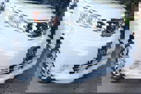 Used 2019 Nissan NV200 SV w/ Navigation Package image 9