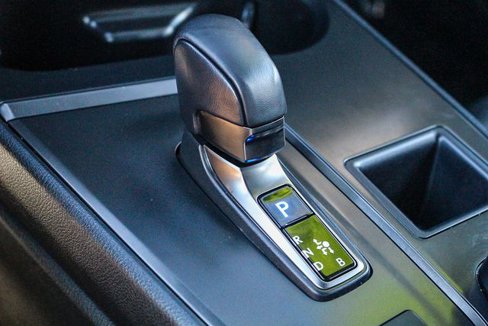 Used 2025 Lexus UX 300h FWD image 28