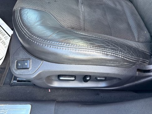 Used 2010 Ford Taurus SHO image 19