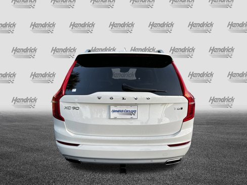 Used 2018 Volvo XC90 T6 Momentum w/ Convenience Package image 8