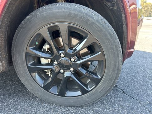 Used 2021 Jeep Grand Cherokee Laredo X image 6