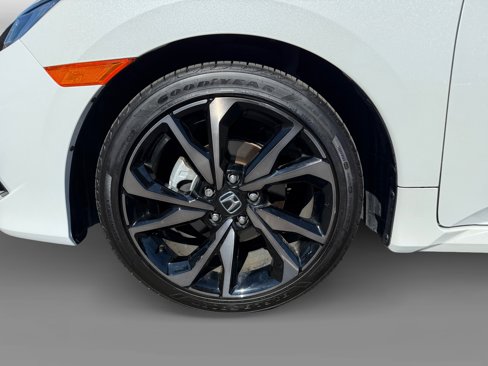 Used 2021 Honda Civic Sport image 9