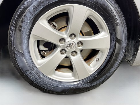 Used 2015 Toyota Sienna LE image 14