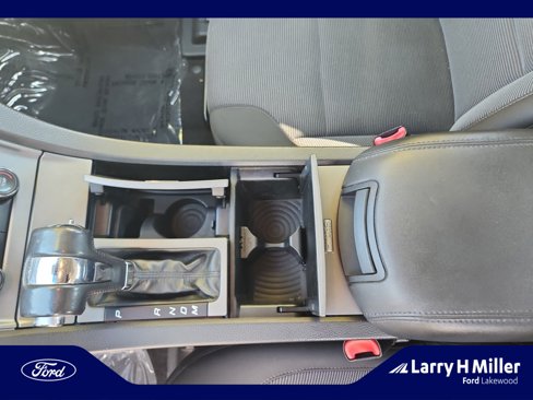 Used 2010 Ford Taurus SEL image 15