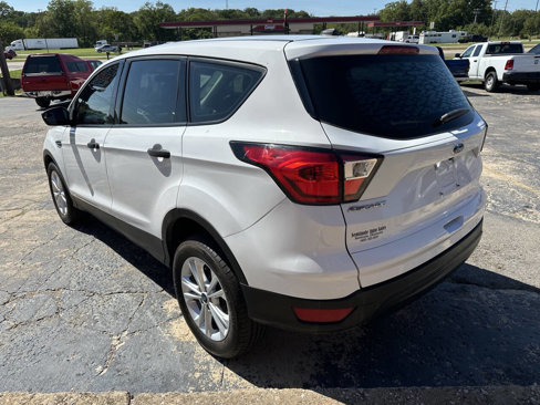 Used 2019 Ford Escape S image 6