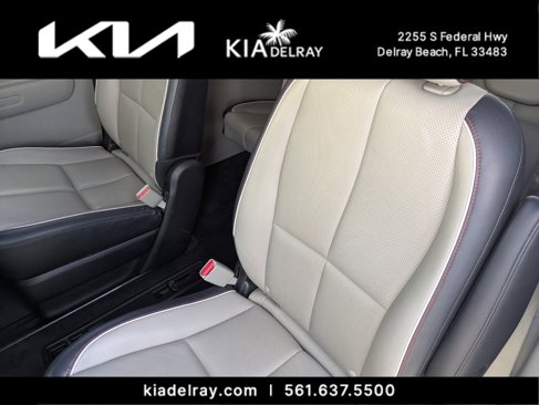 Used 2019 Kia Sedona EX image 13