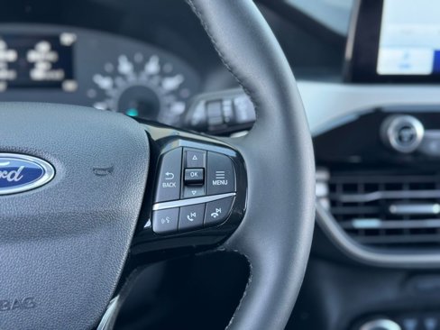 Used 2022 Ford Escape SE w/ Convenience Package image 8