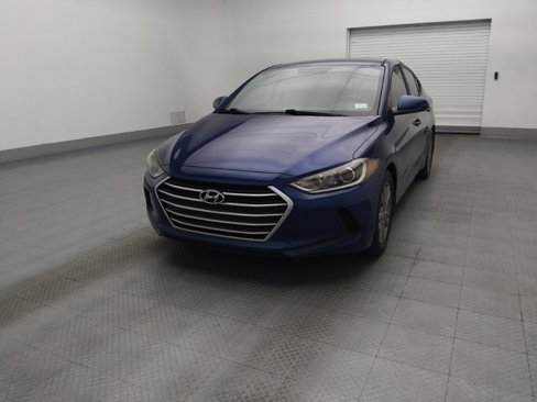 Used 2017 Hyundai Elantra SE image 15