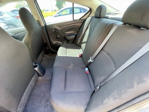 Used 2015 Nissan Versa S Plus image 11