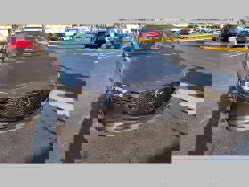 Used 2023 MAZDA MAZDA3 s image 32