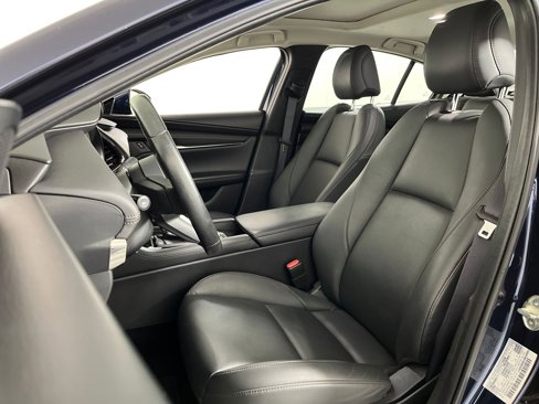 Used 2024 MAZDA MAZDA3 s image 4