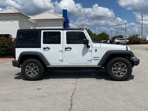 Used 2015 Jeep Wrangler Unlimited Sport image 8