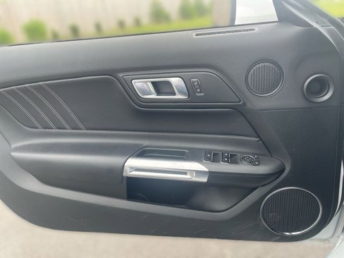 Used 2023 Ford Mustang Premium image 32