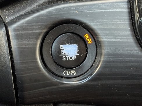 Used 2021 Jeep Grand Cherokee Laredo X image 38