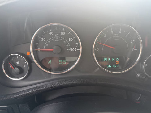 Used 2012 Jeep Wrangler Unlimited Rubicon w/ Connectivity Group image 20