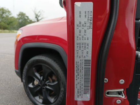 Used 2018 Jeep Compass Latitude w/ Popular Equipment Group image 35