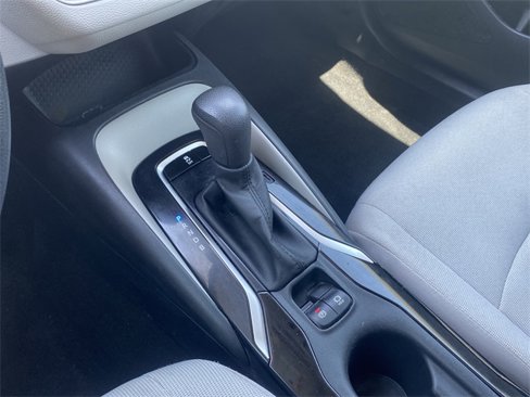 Used 2022 Toyota Corolla LE w/ Carpet Mat Package (TMS) image 28