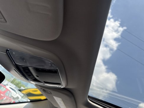 Used 2019 Dodge Durango GT image 28