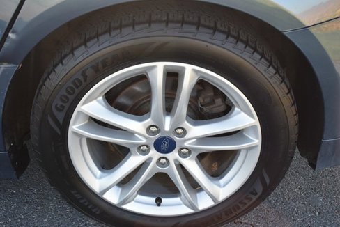 Used 2018 Ford Fusion SE w/ Fusion SE Technology Package image 45