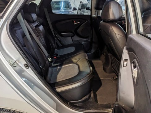 Used 2013 Hyundai Tucson Limited image 24