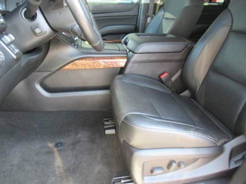 Used 2018 Chevrolet Tahoe Premier image 16