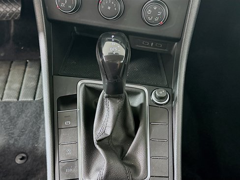 Used 2022 Volkswagen Jetta S image 23