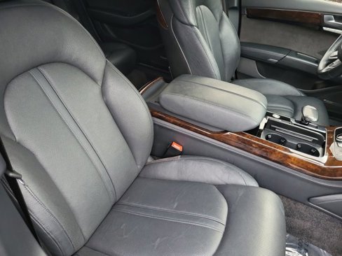 Used 2018 Audi A8 L 3.0T w/ Executive Package image 25