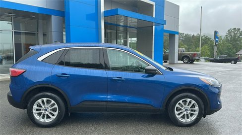 Used 2022 Ford Escape SE w/ Convenience Package image 3