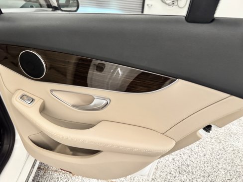 Used 2019 Mercedes-Benz C 300 Sedan image 22