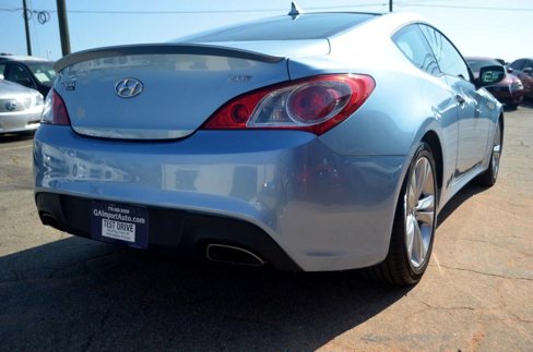 Used 2011 Hyundai Genesis 2.0T image 10