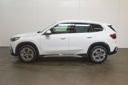 New 2026 BMW X1 xDrive28i w/ Convenience Package image 7