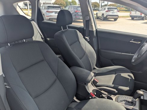 Used 2010 Hyundai Elantra GLS w/ Popular Equipment Pkg 2 image 23