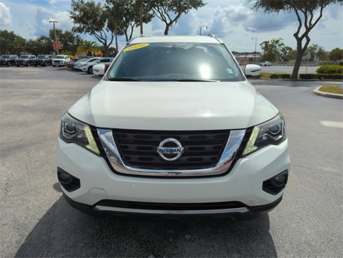 Used 2020 Nissan Pathfinder SV image 11