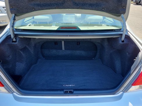 Used 2006 Toyota Camry LE image 17