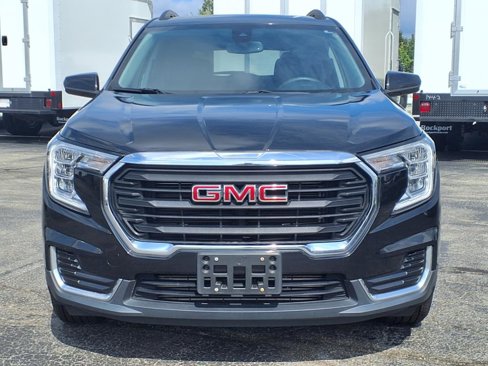 Used 2022 GMC Terrain SLE w/ Driver Convenience Package image 6