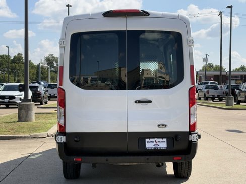 Used 2019 Ford Transit 250 148 Medium Roof image 7