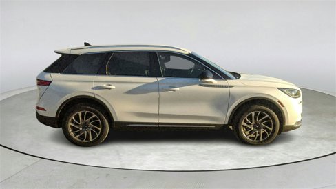 Used 2020 Lincoln Corsair FWD w/ Equipment Group 101A image 2