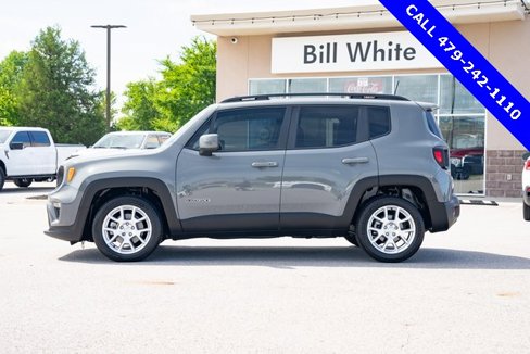 Used 2020 Jeep Renegade Latitude image 3