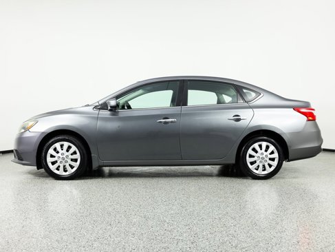 Used 2016 Nissan Sentra S image 5