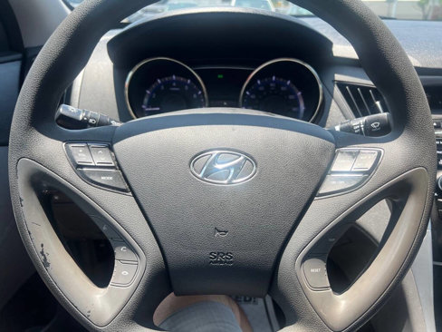 Used 2012 Hyundai Sonata GLS image 18